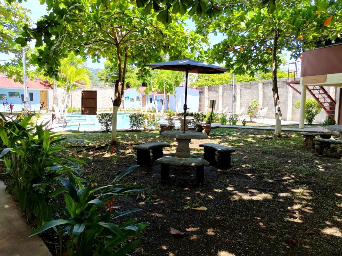 Hotel Catappa Jaco Luaran gambar